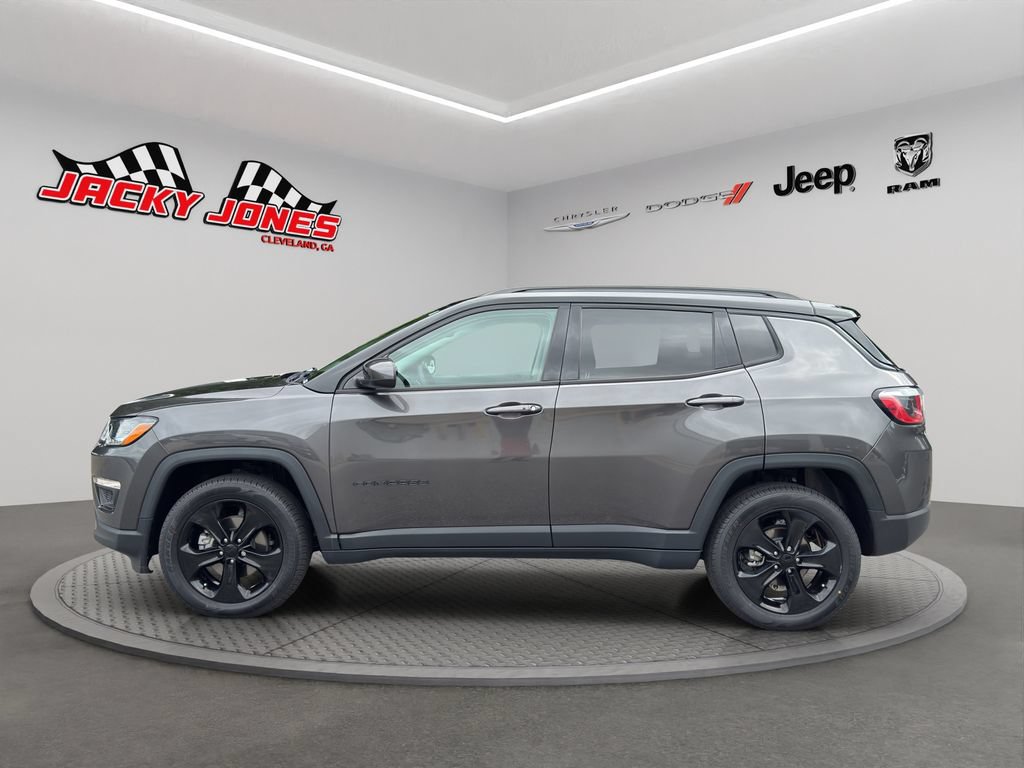 Used 2019 Jeep Compass Latitude AWD/4WD image 3