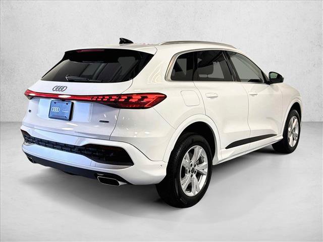 Used 2025 Audi Q5 Premium AWD/4WD image 5