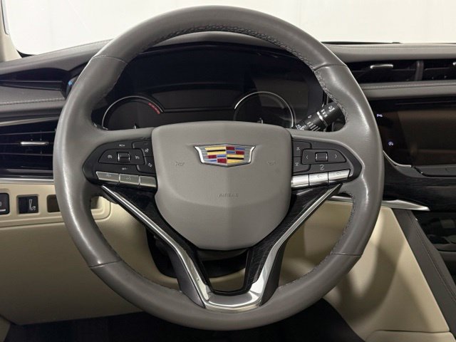 Used 2023 Cadillac XT6 Premium Luxury AWD/4WD image 23