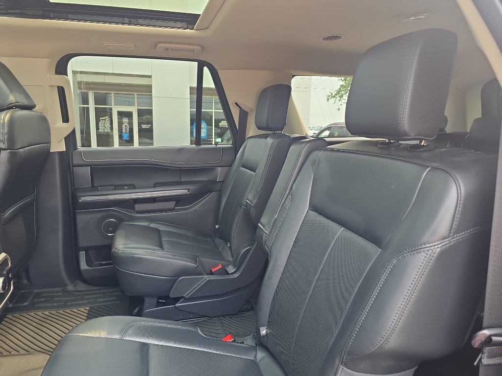 Used 2023 Ford Expedition Max XLT AWD/4WD image 18