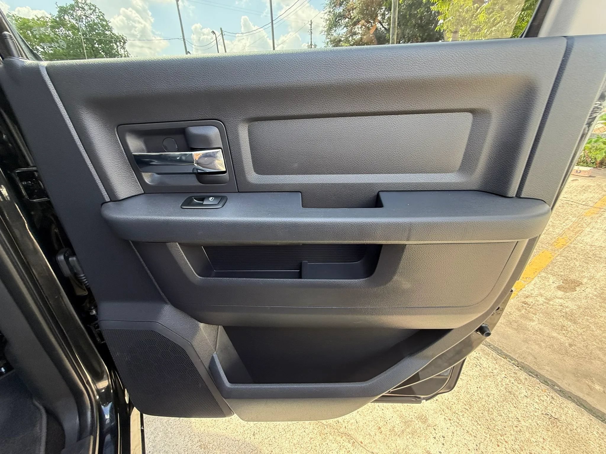 Used 2009 Dodge Ram 1500 Truck Sport RWD image 30