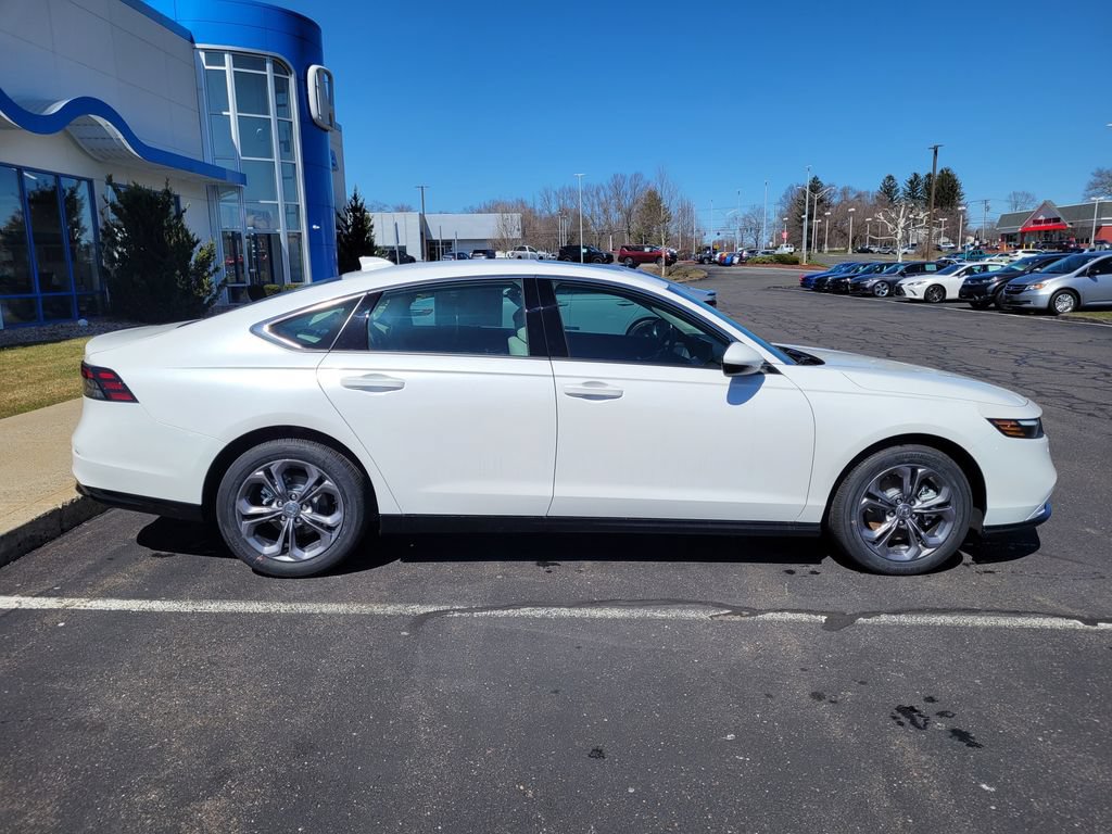 New 2026 Honda Accord EX-L image 2