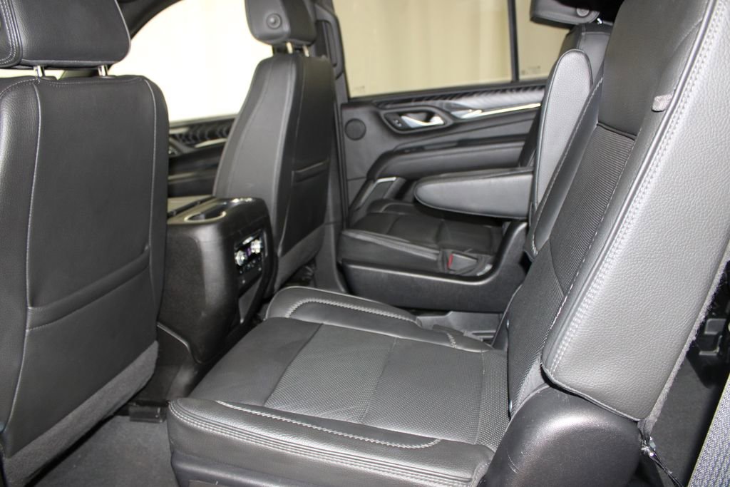 Used 2023 GMC Yukon Denali w/ Max Trailering Package image 19