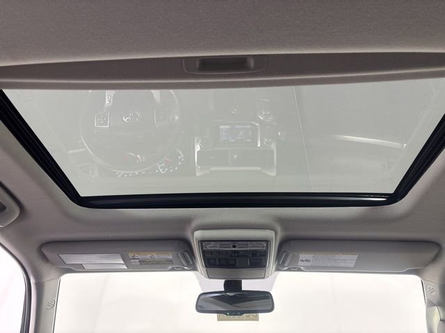 Used 2019 Toyota 4Runner SR5 Premium AWD/4WD image 25