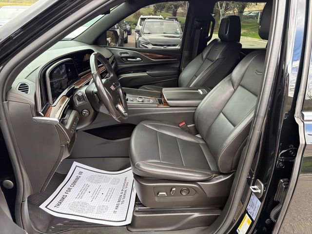 Used 2022 Cadillac Escalade ESV Luxury AWD/4WD image 9