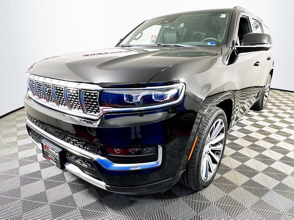 Used 2022 Jeep Grand Wagoneer Series II w/ Convenience Group III image 3