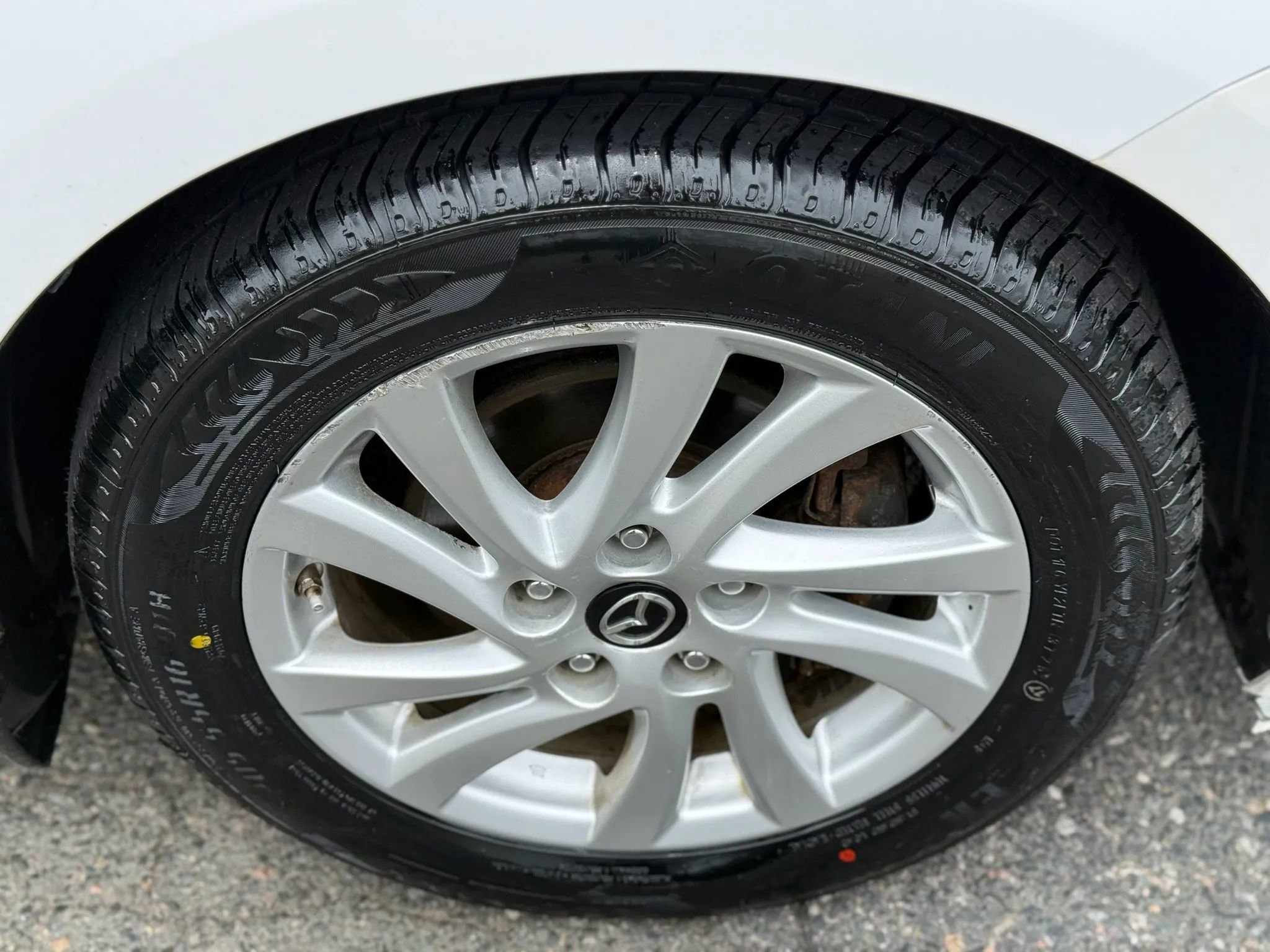 Used 2013 MAZDA MAZDA3 i Touring FWD image 30