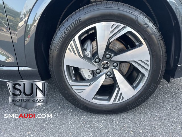New 2025 Audi Q6 e-tron Premium Plus image 5