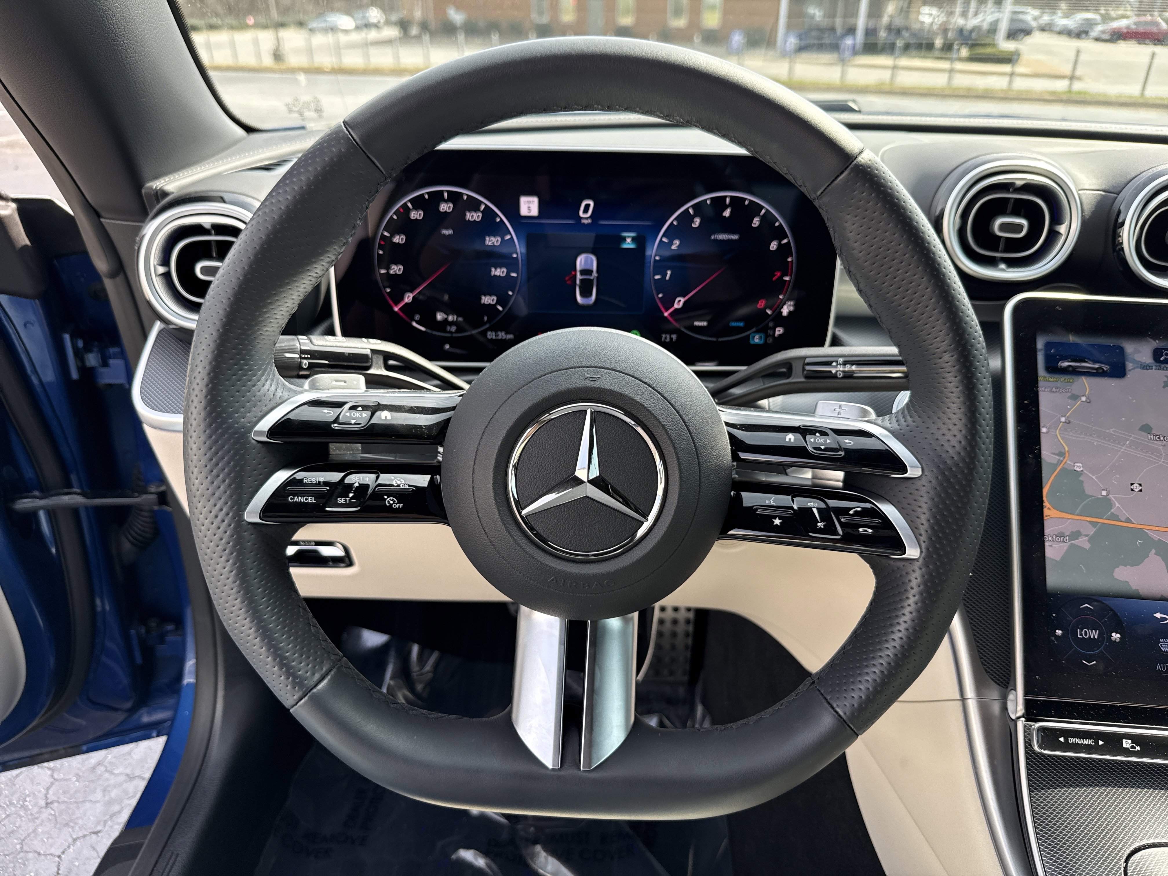 Used 2024 Mercedes-Benz CLE 300 4MATIC Cabriolet image 18