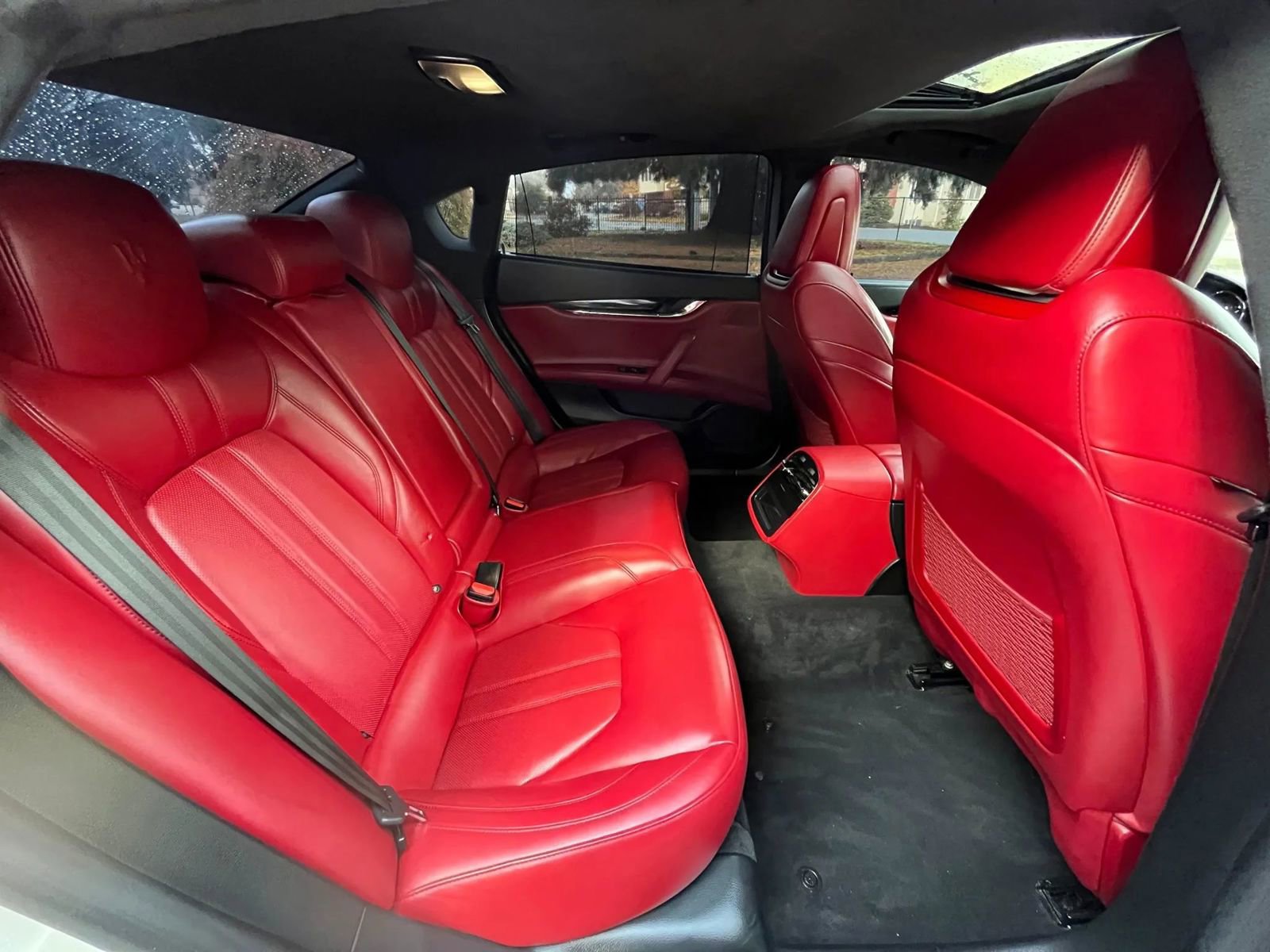 Used 2017 Maserati Quattroporte S GranSport image 10