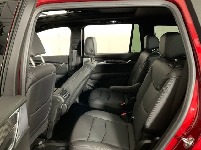 Certified 2025 Cadillac XT6 Sport w/ Technology Package image 30