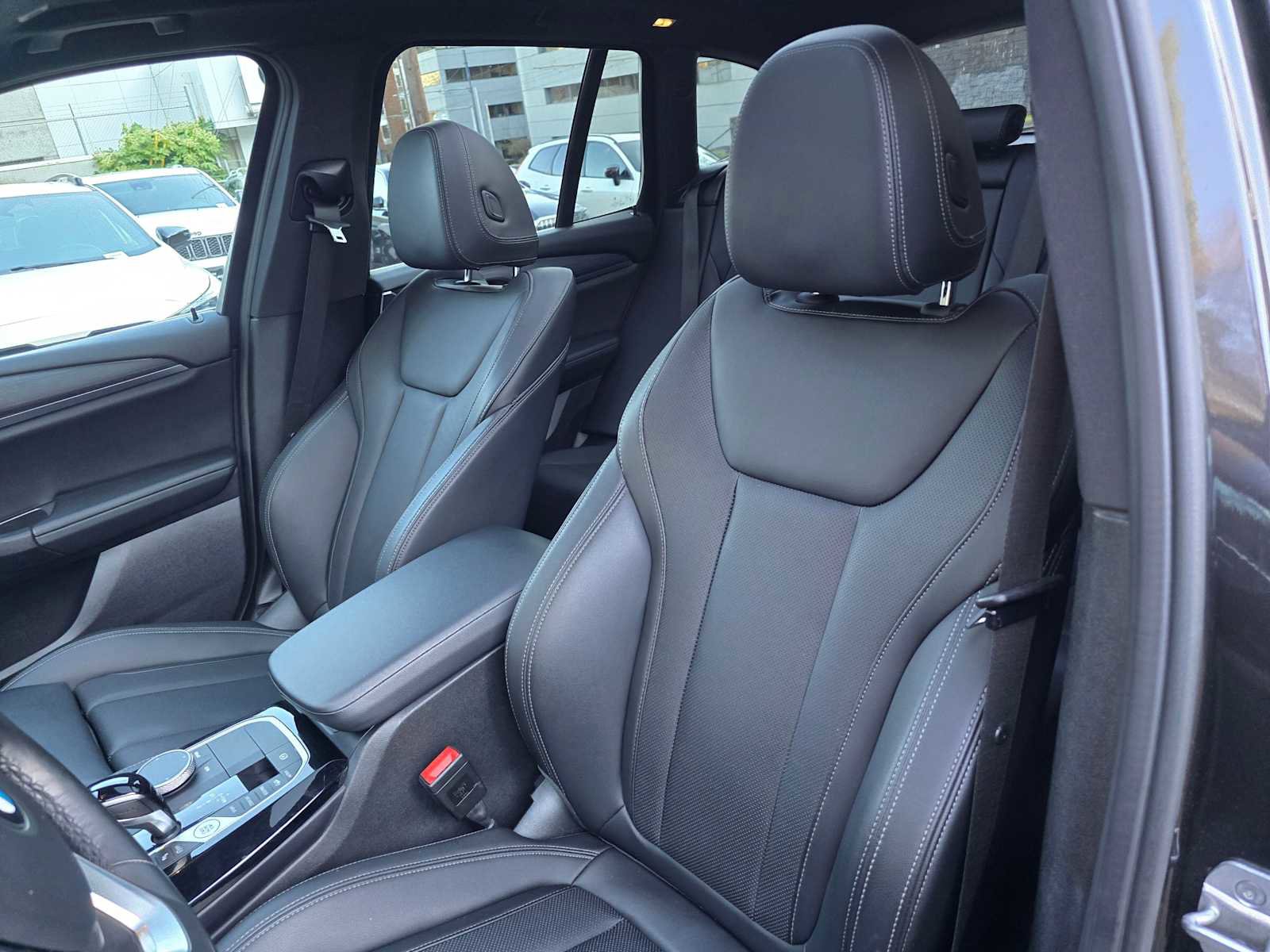 Used 2024 BMW X3 xDrive30i image 21
