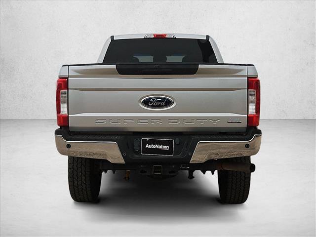 Used 2017 Ford F250 XLT w/ FX4 Off-Road Package AWD/4WD image 6