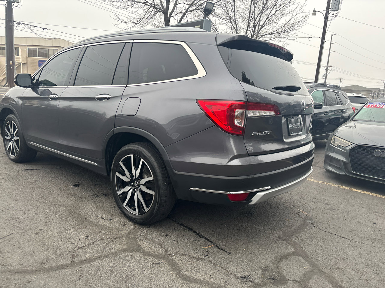 Used 2019 Honda Pilot Touring image 4