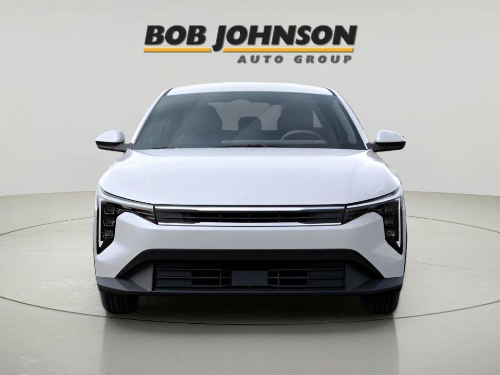 New 2026 Kia K4 FWD image 2