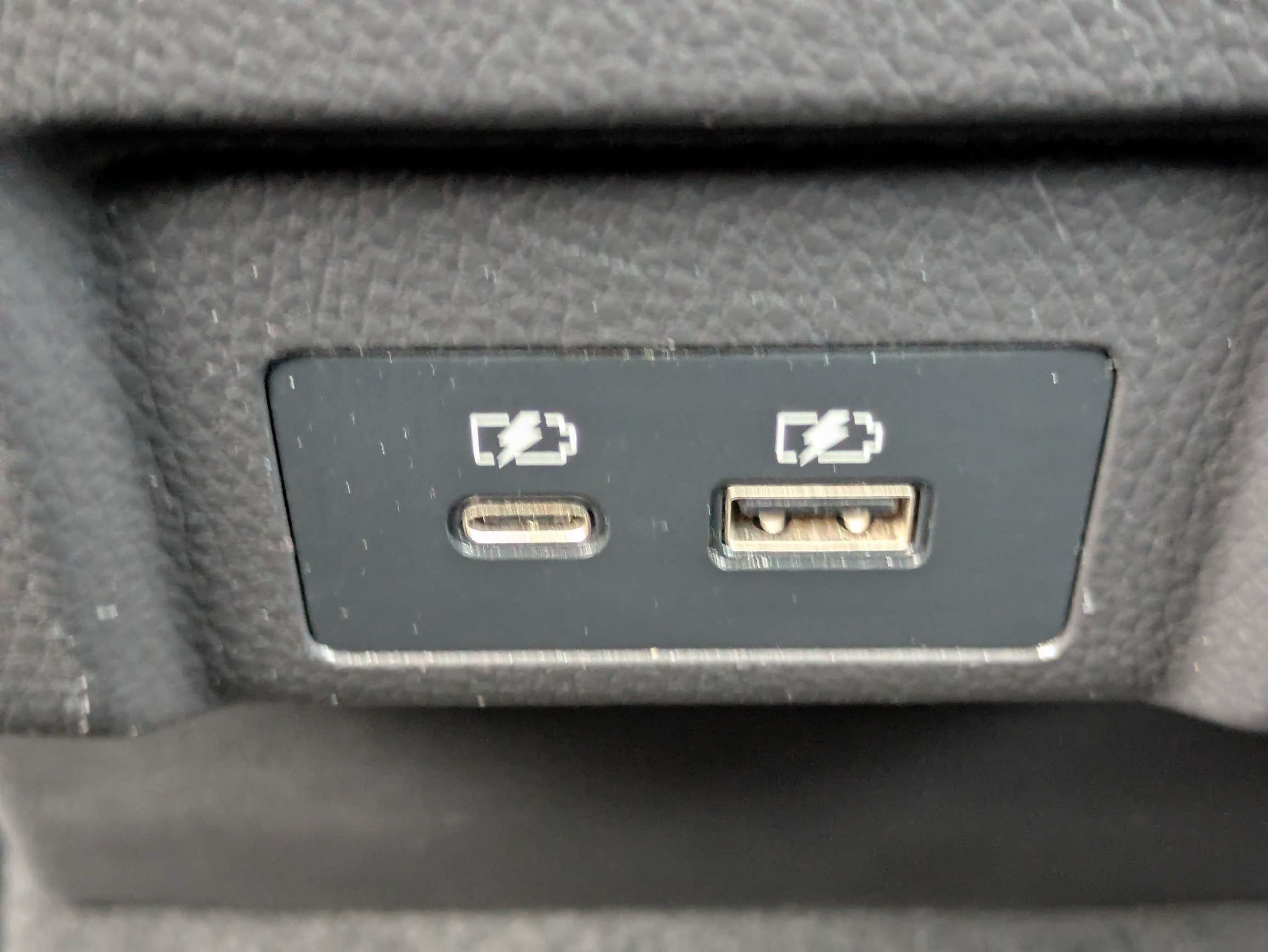Used 2025 Mitsubishi Eclipse Cross SE AWD/4WD image 10