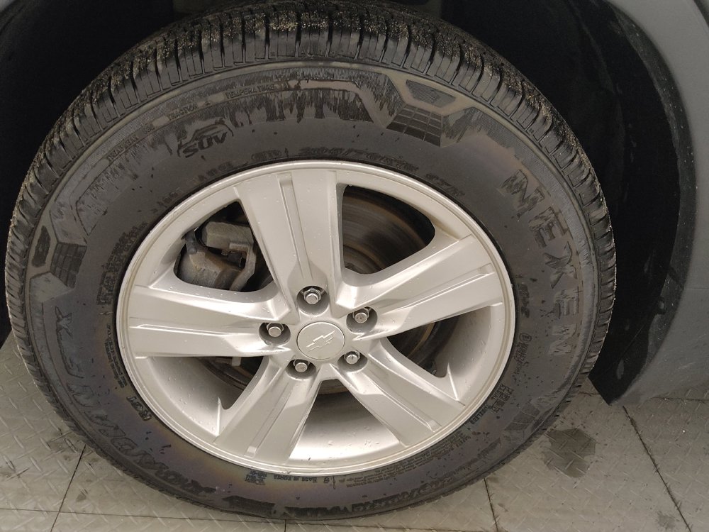 Used 2020 Chevrolet Trax LS w/ Tint and Cruise Package FWD image 31