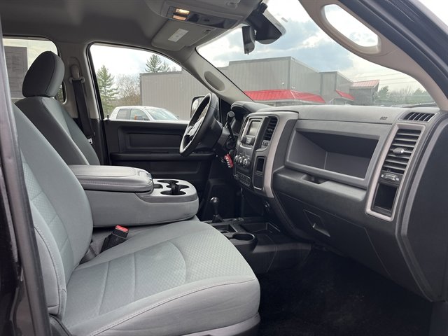 Used 2016 RAM 3500 Tradesman w/ Chrome Appearance Group image 30