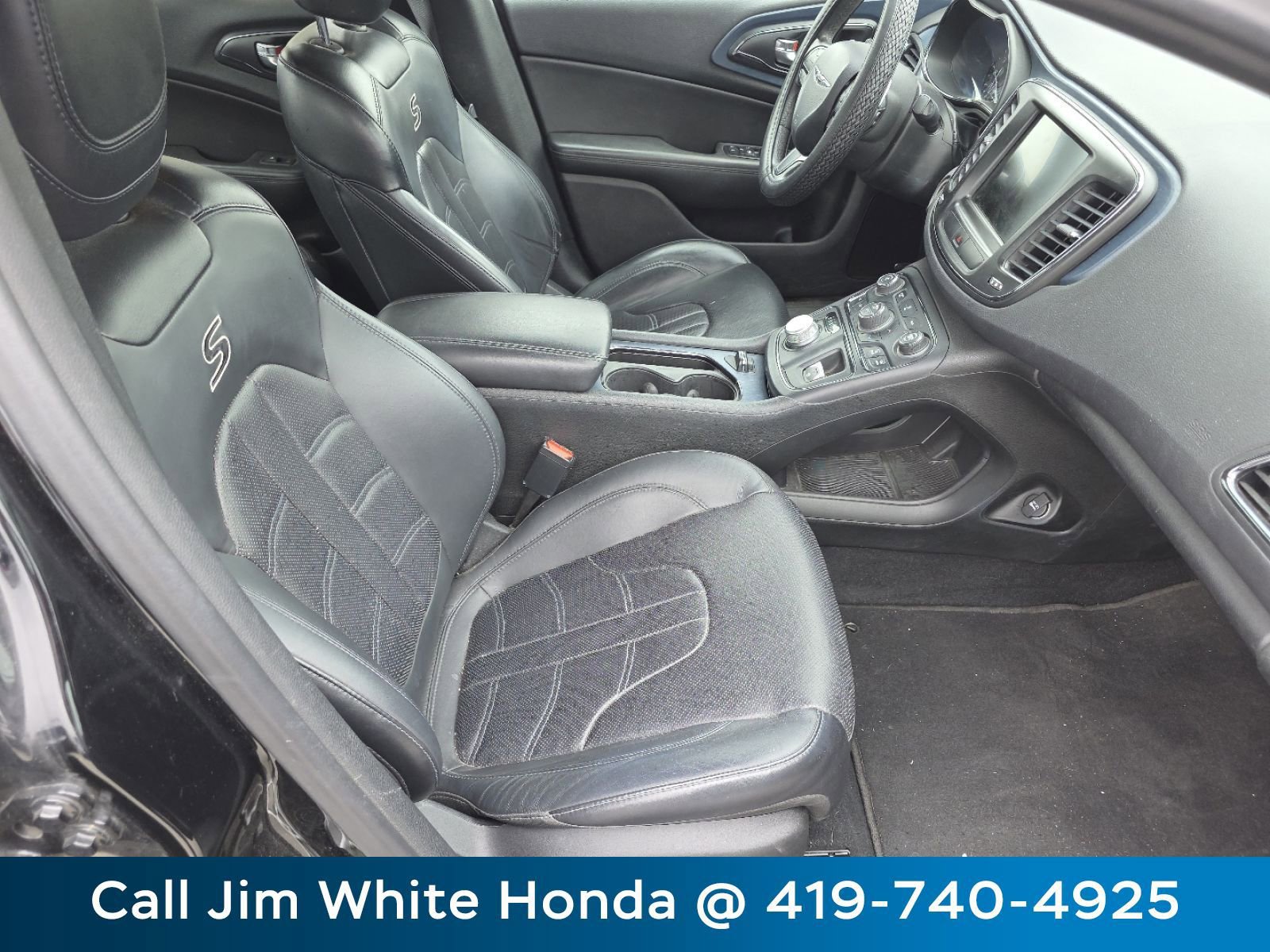 Used 2015 Chrysler 200 S w/ Navigation & Sound Group I image 21