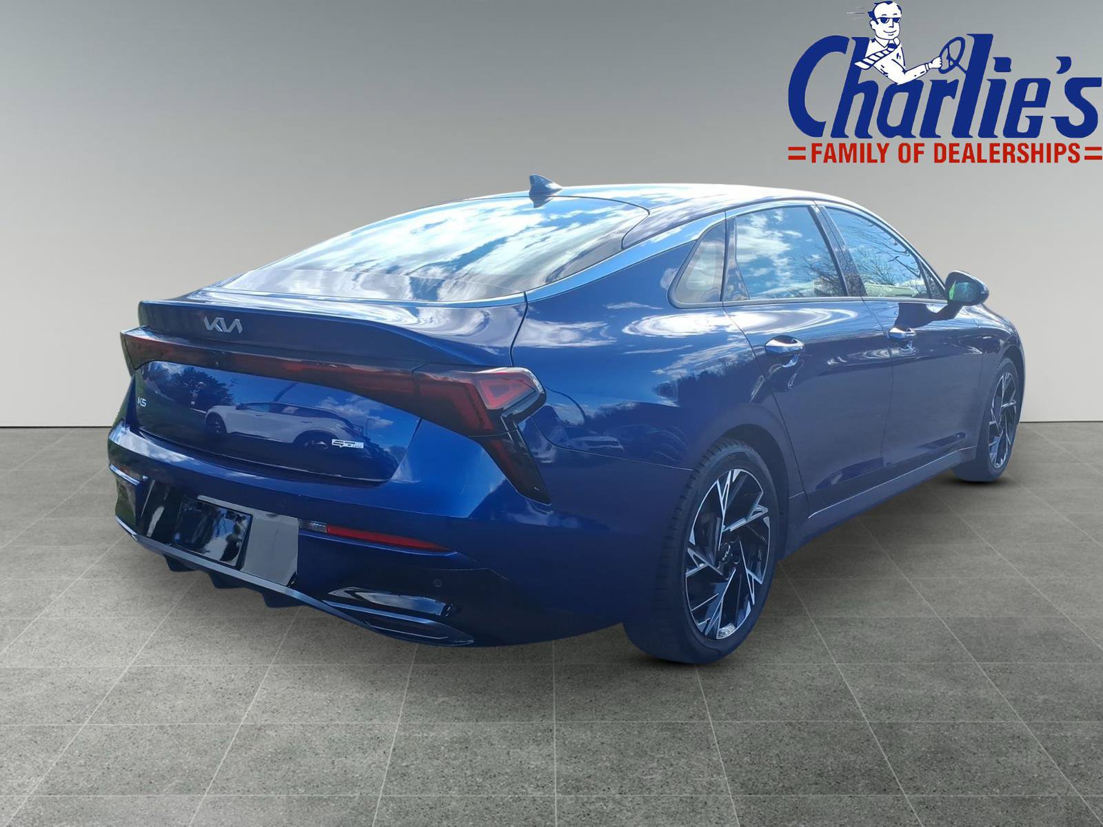 Certified 2025 Kia K5 GT-Line w/ GT-Line Premium Package AWD/4WD image 4