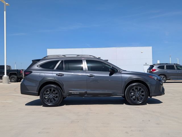 Certified 2025 Subaru Outback Onyx Edition w/ Tech Package 2 image 6