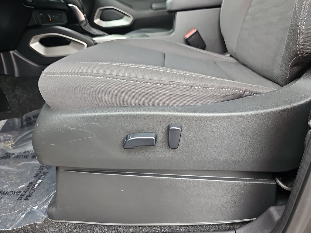 Used 2022 Nissan Frontier SV w/ Technology Package RWD image 28