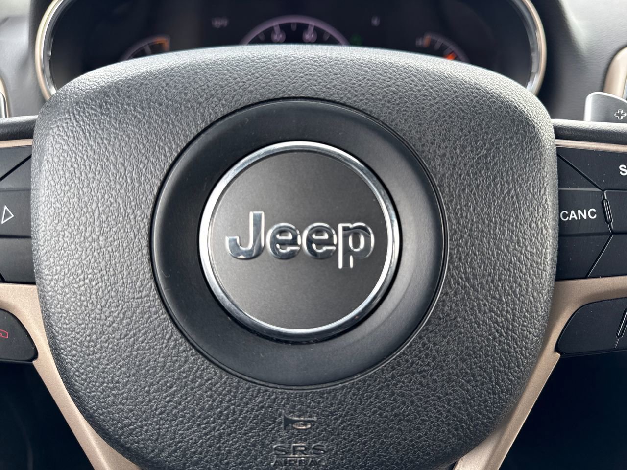 Used 2015 Jeep Grand Cherokee Limited image 30