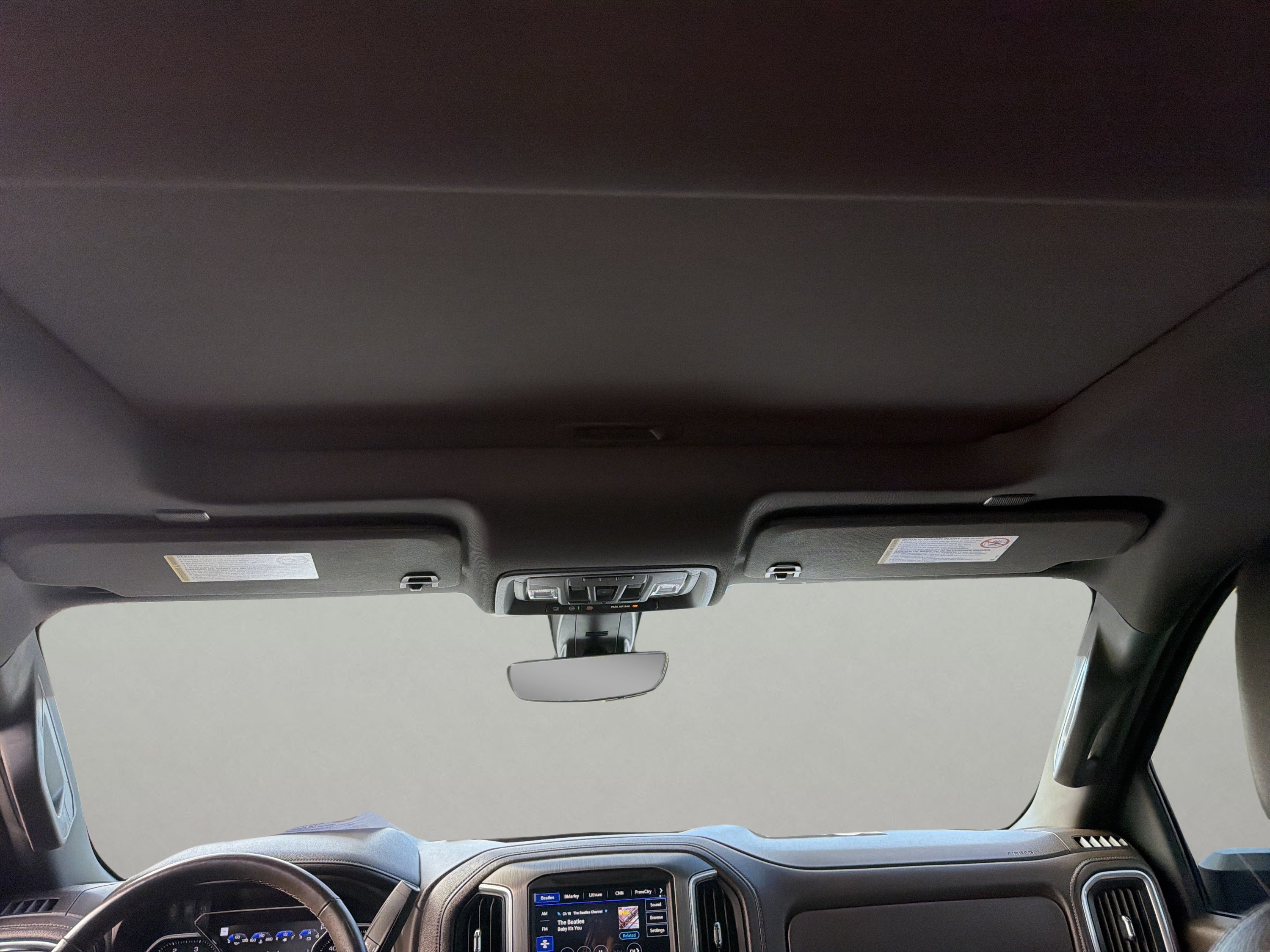 Used 2022 GMC Sierra 3500 Denali w/ Denali Black Diamond Edition AWD/4WD image 15