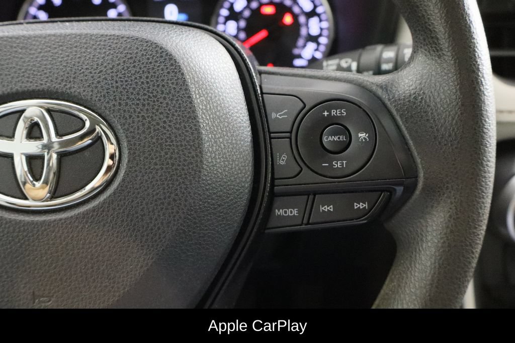 Used 2019 Toyota RAV4 XLE w/ Convenience Package AWD/4WD image 10