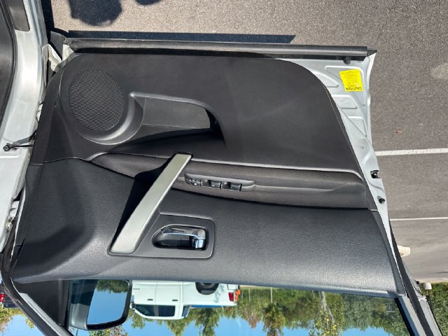 Used 2014 Nissan Rogue S w/ Convenience Package FWD image 13