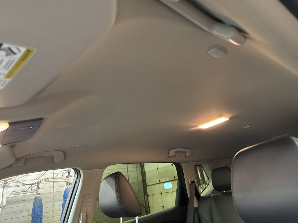 Certified 2025 Nissan Rogue SL FWD image 23