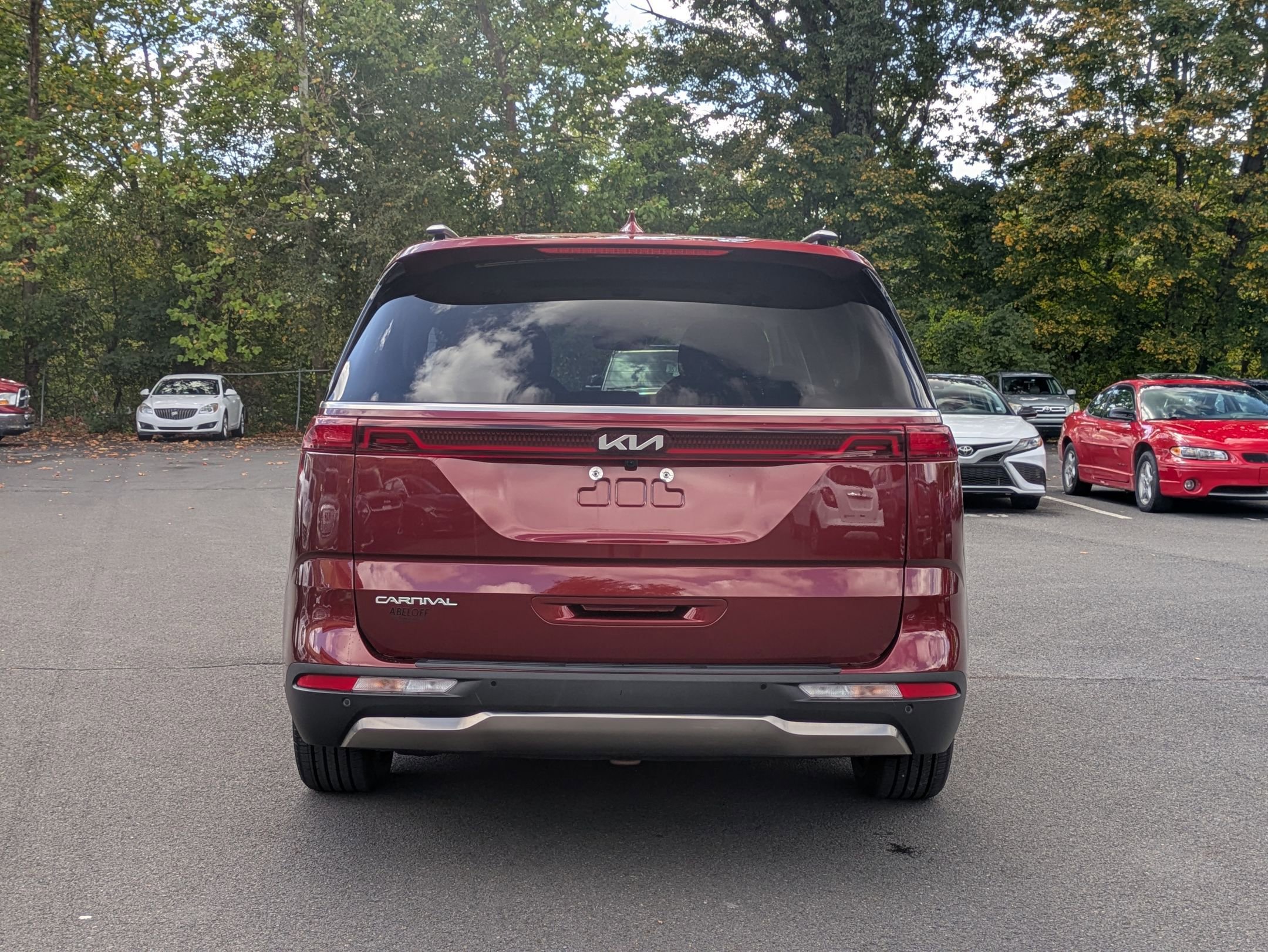 Certified 2023 Kia Carnival SX Prestige image 5