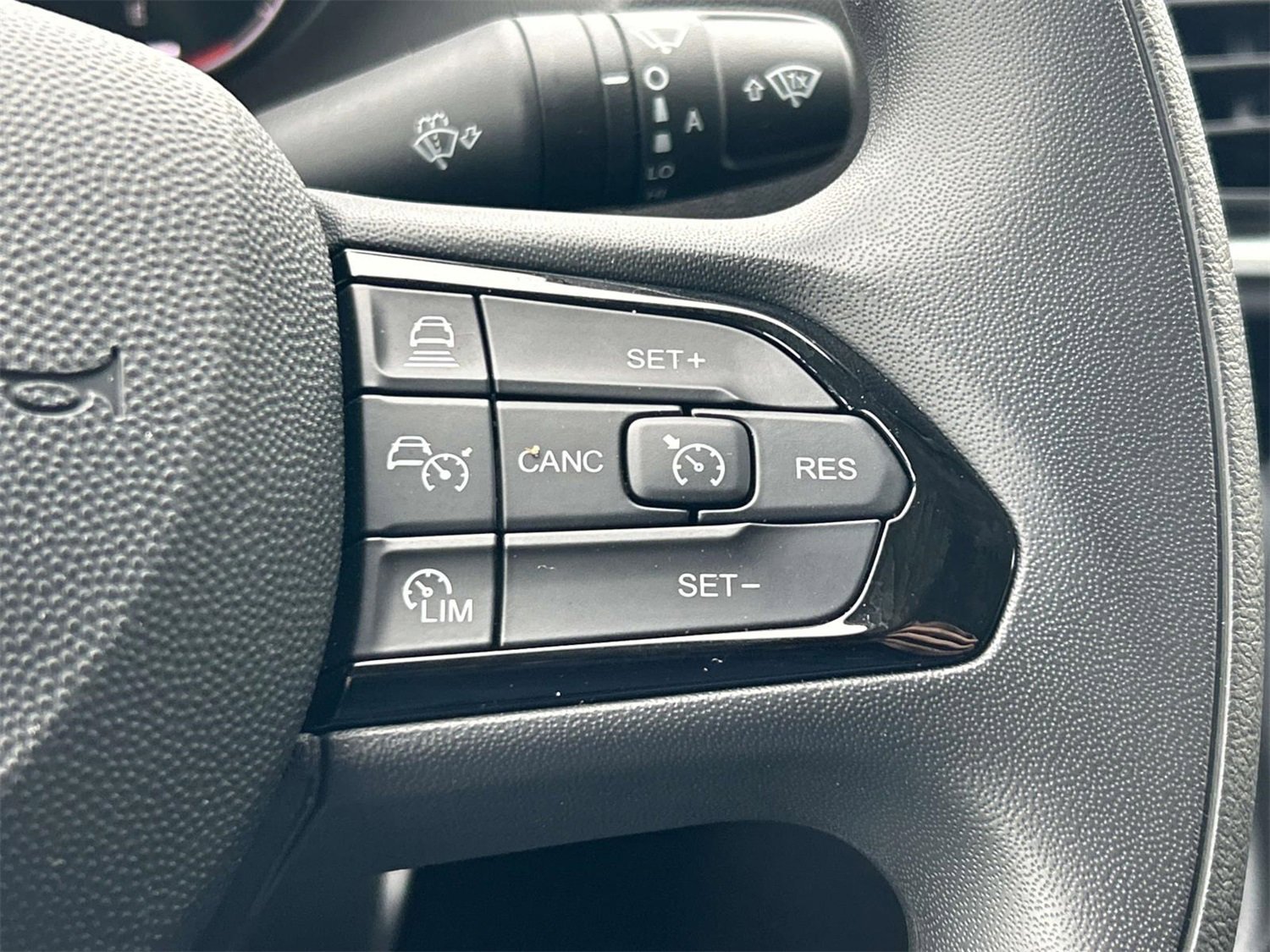 New 2025 RAM ProMaster 2500 w/ Quick Order Package 22G SLT image 27