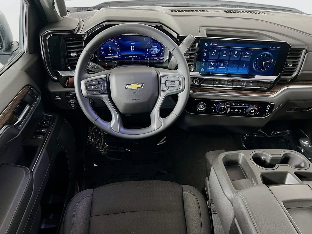 Used 2024 Chevrolet Silverado 1500 LT AWD/4WD image 22