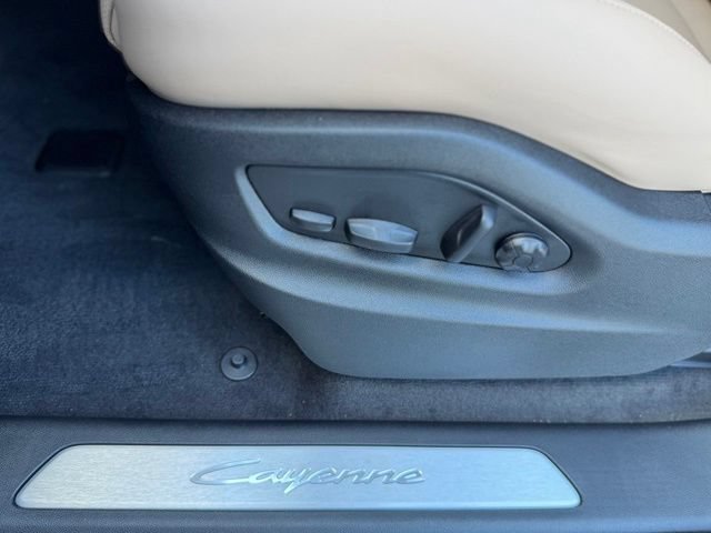 New 2026 Porsche Cayenne AWD/4WD image 13