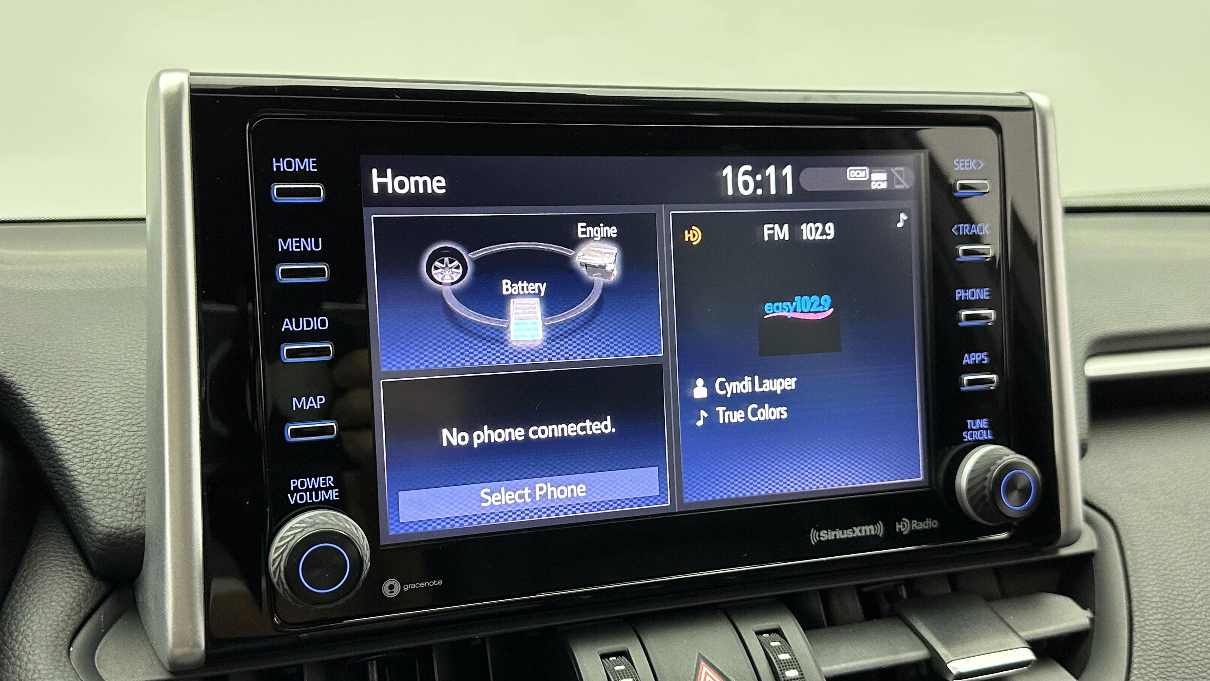 Used 2021 Toyota RAV4 XSE w/ XSE Grade Weather Package image 16