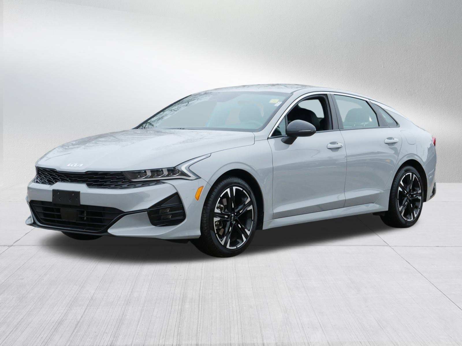 Used 2024 Kia K5 GT-Line w/ GT-Line Premium Package image 3