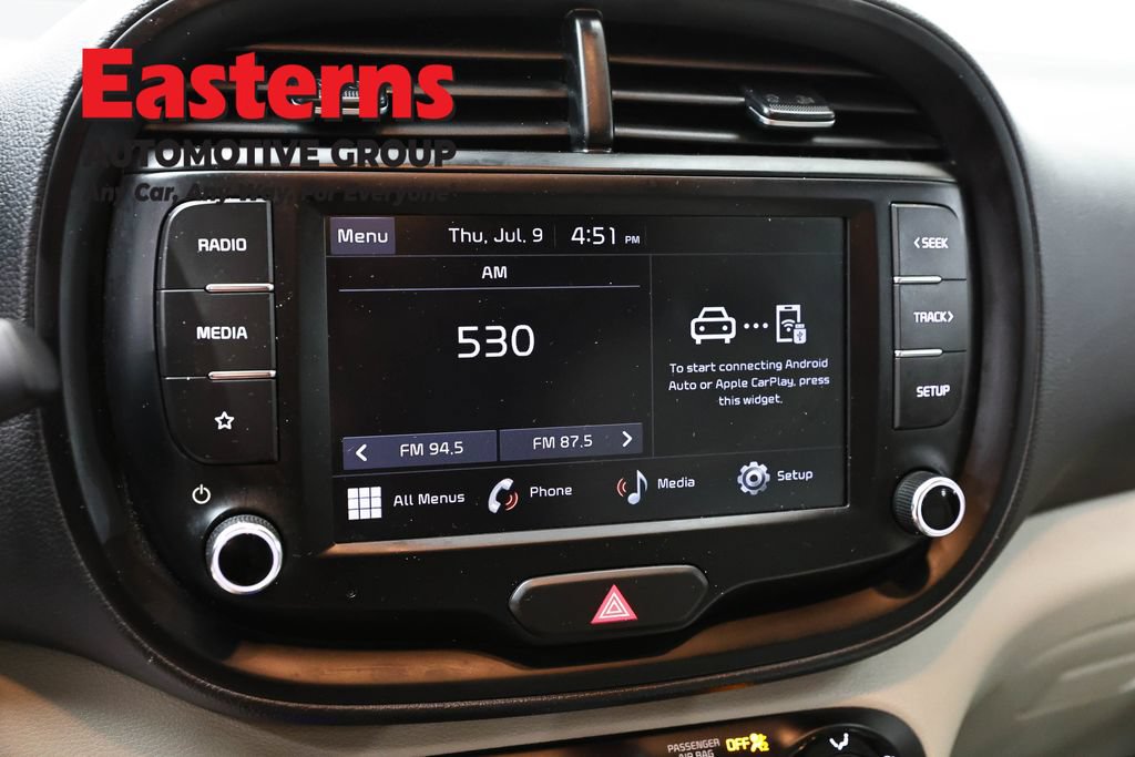 Used 2025 Kia Soul LX FWD image 18