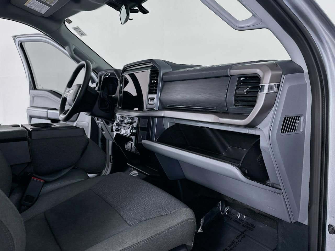 Used 2025 Ford F150 XLT w/ Equipment Group 301A Standard image 38