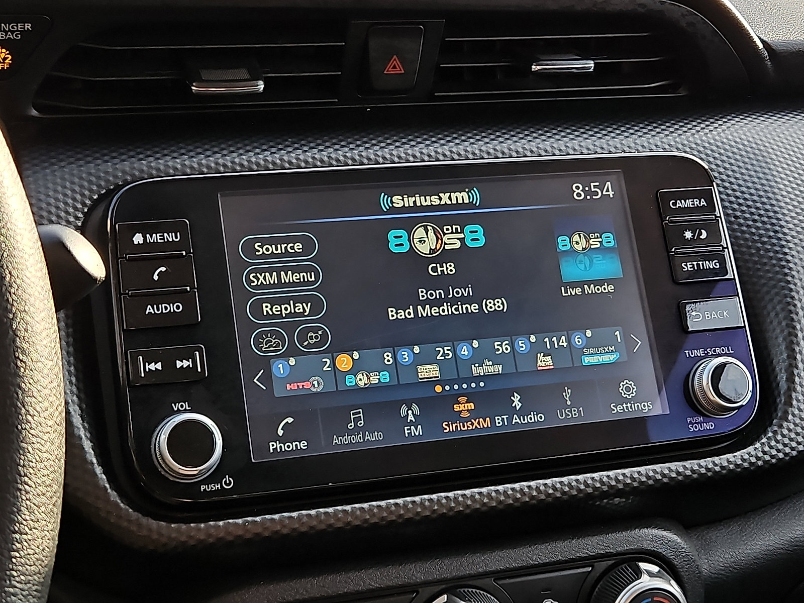 Certified 2024 Nissan Kicks SV image 15