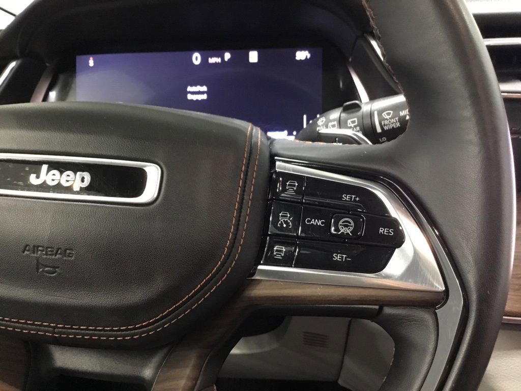 Used 2021 Jeep Grand Cherokee L Summit w/ Advanced Protech Group IV AWD/4WD image 49