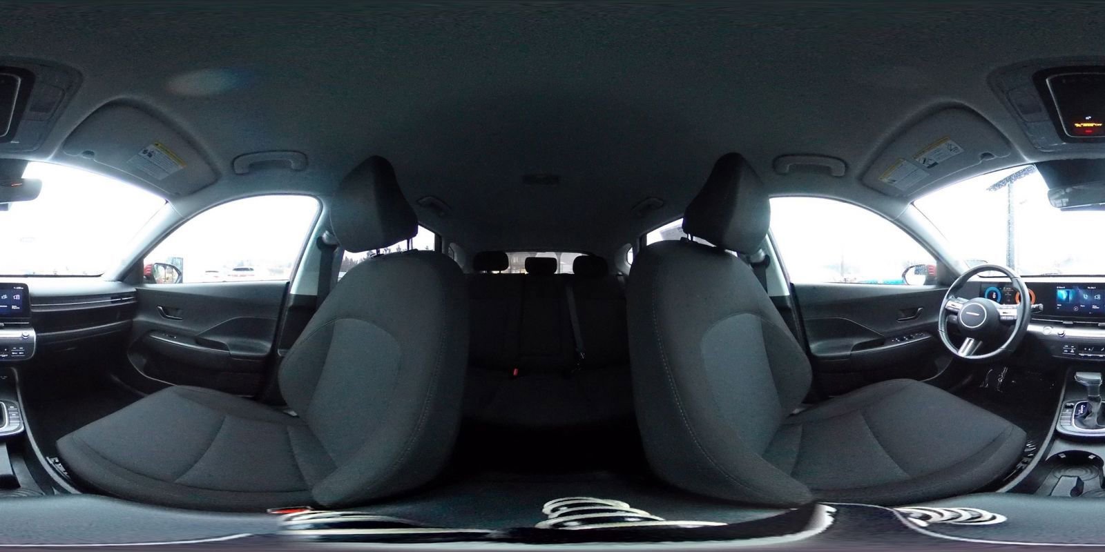 Used 2025 Hyundai Kona SEL image 42