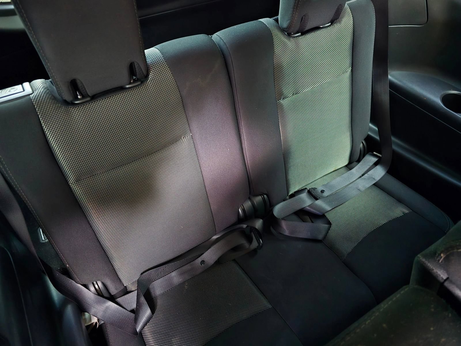Used 2018 Nissan Pathfinder SV AWD/4WD image 16