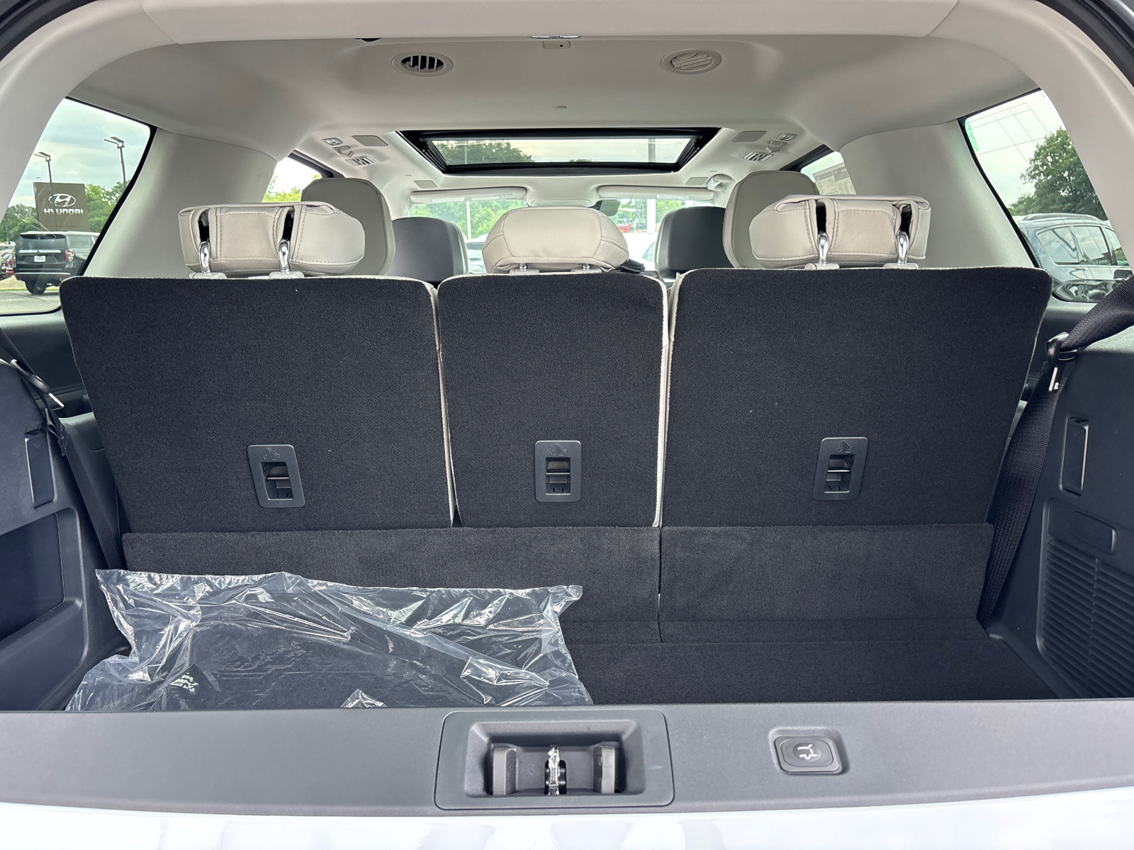 New 2026 Lincoln Navigator Reserve AWD/4WD image 9