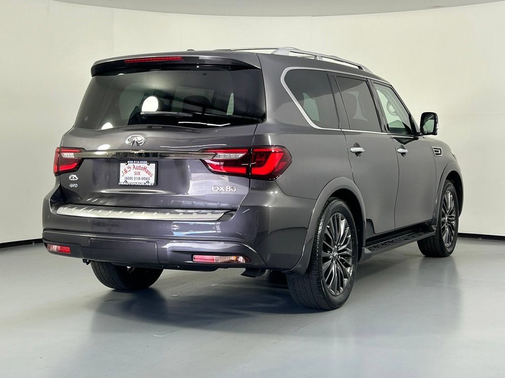 Used 2023 INFINITI QX80 Premium Select w/ Cargo Package AWD/4WD image 7