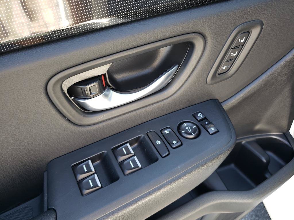 Used 2025 Honda Pilot Black Edition image 20