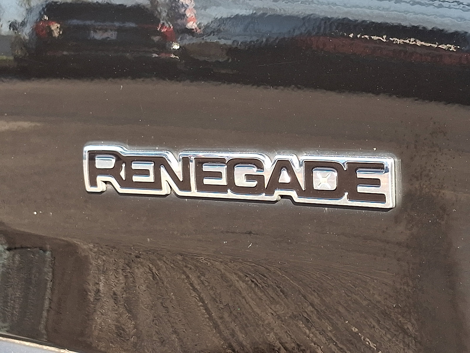 Used 2016 Jeep Renegade Limited image 31