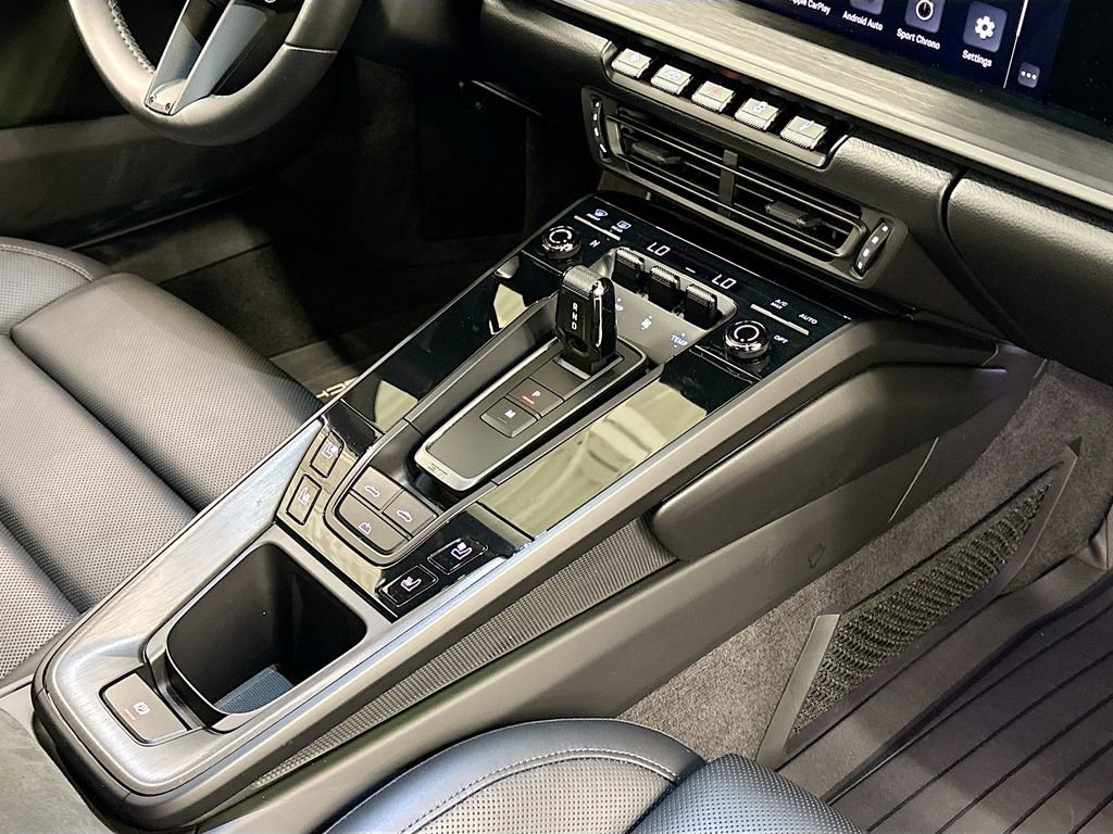 Used 2023 Porsche 911 Carrera GTS image 14