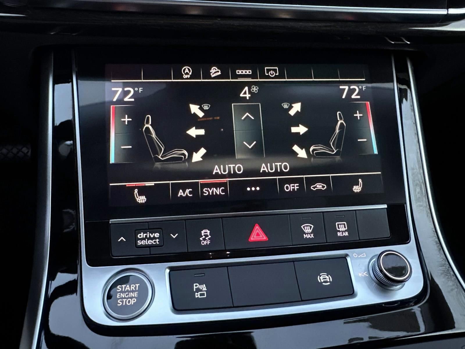 Used 2025 Audi Q8 Premium w/ Black Optic Package image 22