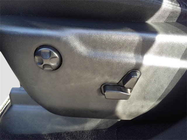 Used 2021 Jeep Grand Cherokee Laredo X image 13